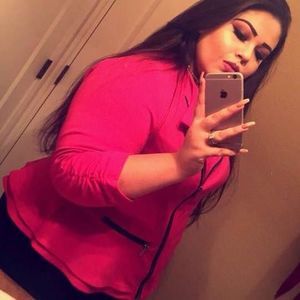 Meet your Posher, Dayari